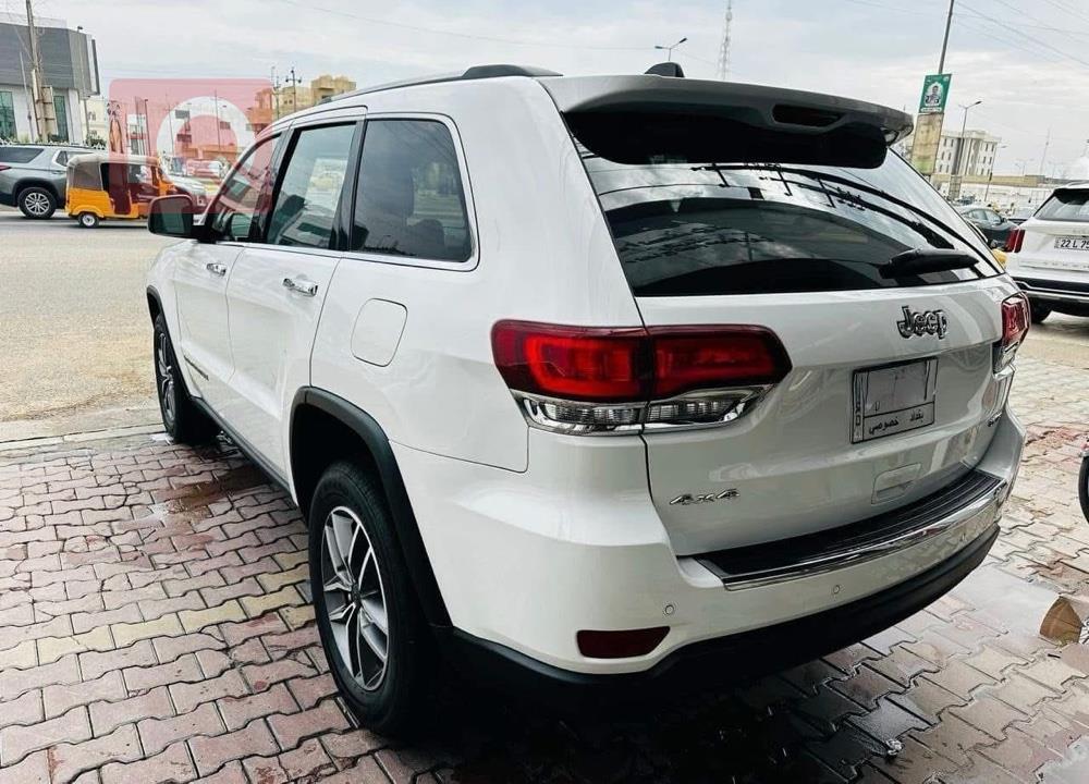 جيب جراند شيروكي